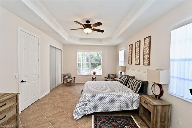 15578 Vallecas LN, Naples, FL 34110