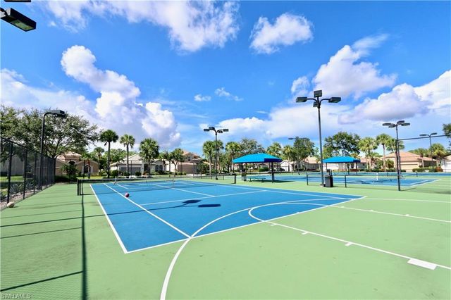 15578 Vallecas LN, Naples, FL 34110