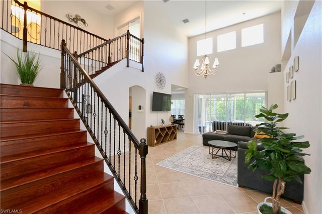 15578 Vallecas LN, Naples, FL 34110