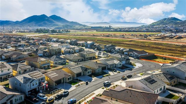 29146 Hondo Lane, Winchester, CA 92596