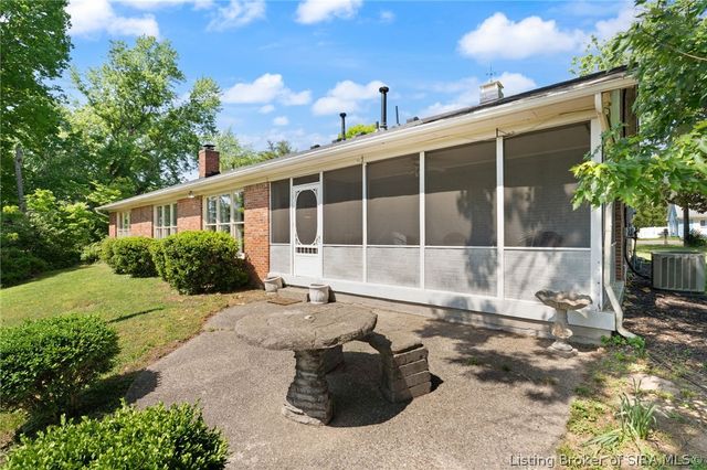 3510 Utica Pike, Jeffersonville, IN 47130