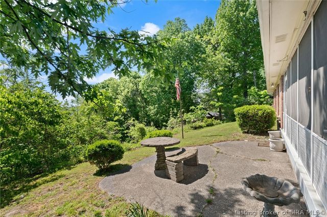 3510 Utica Pike, Jeffersonville, IN 47130