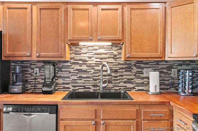 3510 Utica Pike, Jeffersonville, IN 47130