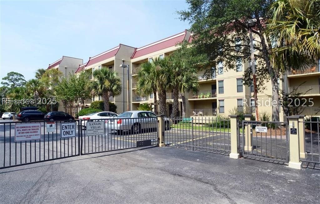 34 S Forest Beach Dr Apt A3, Hilton Head Island, SC 29928