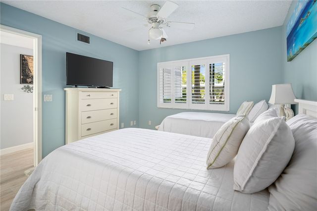 2135 Windward Way 106, Vero Beach, FL 32963