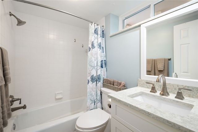 2135 Windward Way 106, Vero Beach, FL 32963