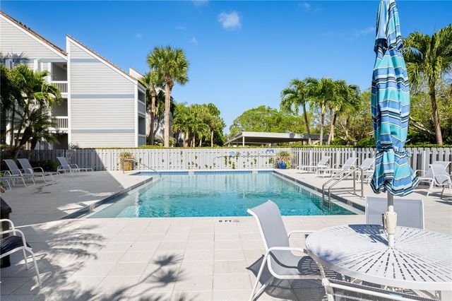 2135 Windward Way 106, Vero Beach, FL 32963