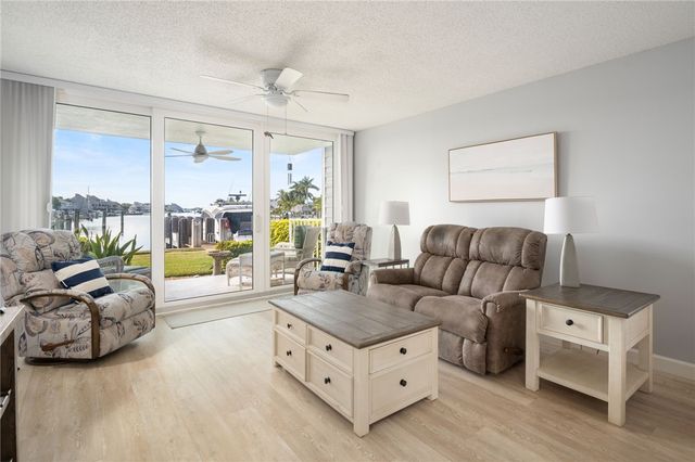 2135 Windward Way 106, Vero Beach, FL 32963