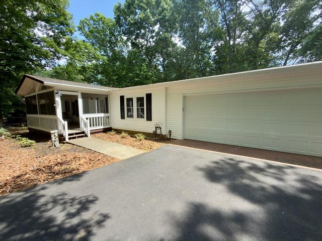 777 Lakeside Drive, Blairsville, GA 30512