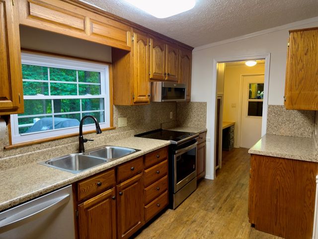 777 Lakeside Drive, Blairsville, GA 30512