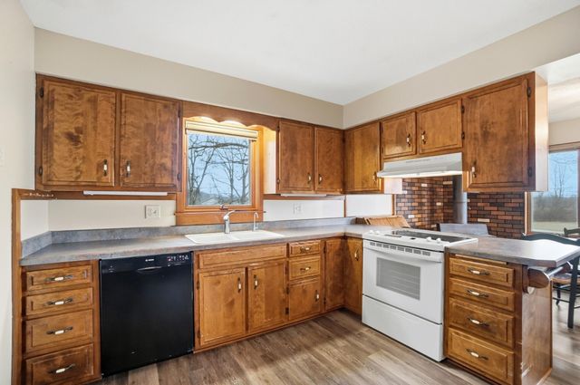 6558 E State Route 571 6558 E State Route 571, Tipp City, OH 45371