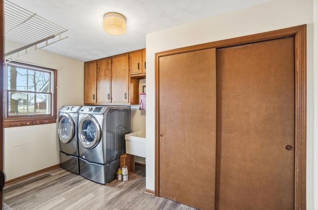 6558 E State Route 571 6558 E State Route 571, Tipp City, OH 45371