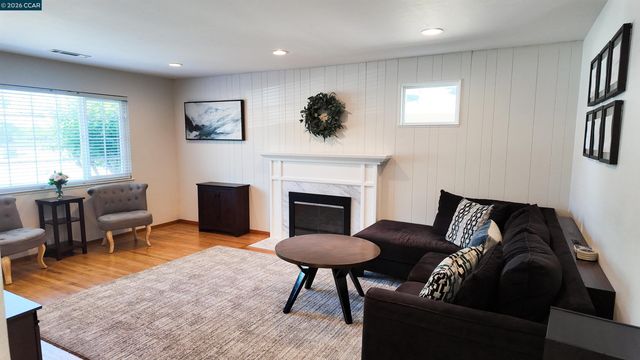 926 Sassel, Concord, CA 94518
