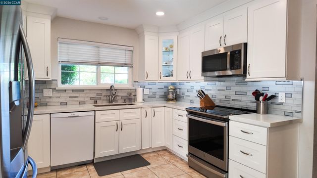 926 Sassel, Concord, CA 94518