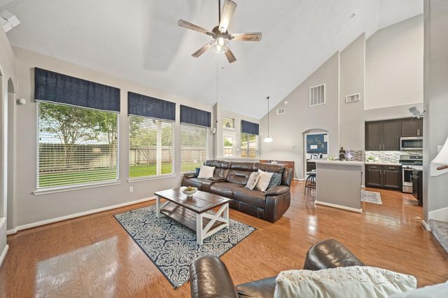 4026 Chestnut Bend, Missouri City, TX 77459