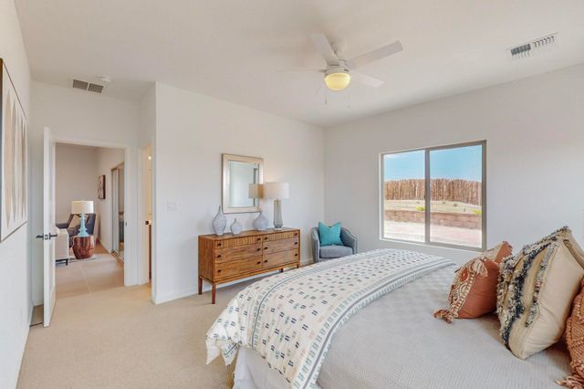 7601 Arroyo Oeste Lane, Santa Fe, NM 87507