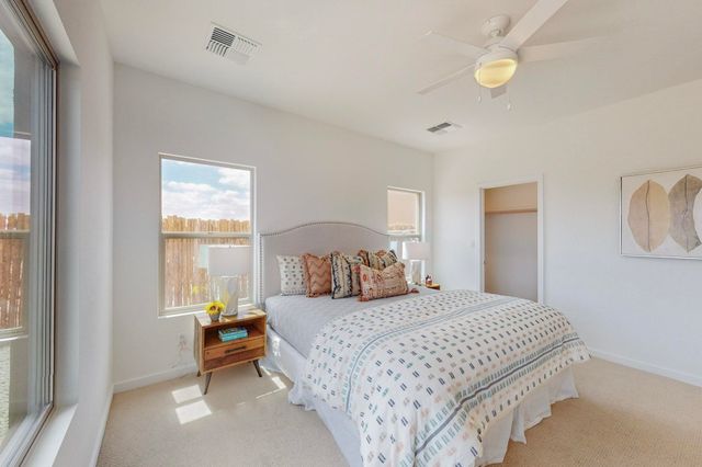 7601 Arroyo Oeste Lane, Santa Fe, NM 87507