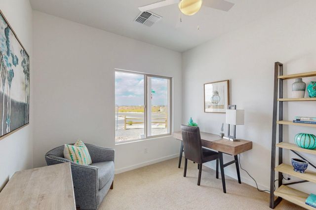 7601 Arroyo Oeste Lane, Santa Fe, NM 87507