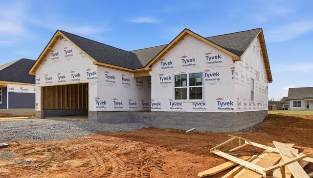 370 Galway Dr, Clarksville, TN 37042