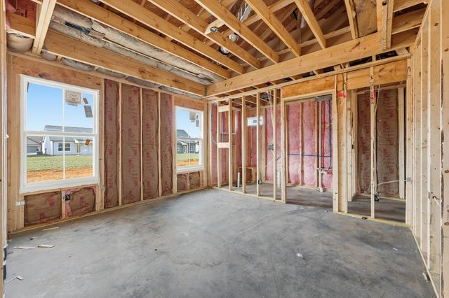 370 Galway Dr, Clarksville, TN 37042