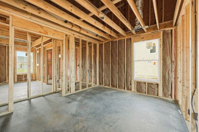 370 Galway Dr, Clarksville, TN 37042