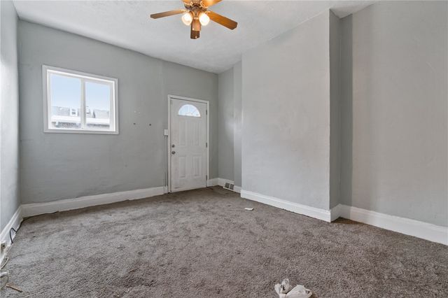 218-222 Joliet Way, Bloomfield, PA 15224