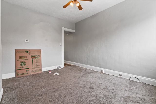 218-222 Joliet Way, Bloomfield, PA 15224