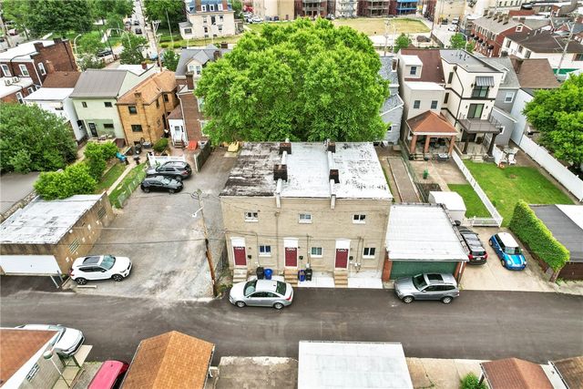 218-222 Joliet Way, Bloomfield, PA 15224