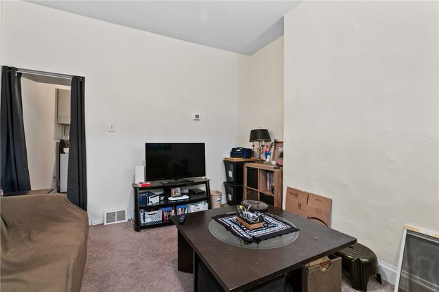 218-222 Joliet Way, Bloomfield, PA 15224