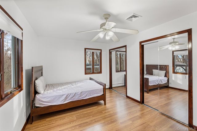 902 Linden Avenue, Westbury, NY 11590