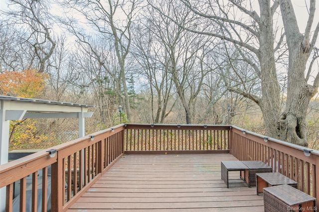 902 Linden Avenue, Westbury, NY 11590