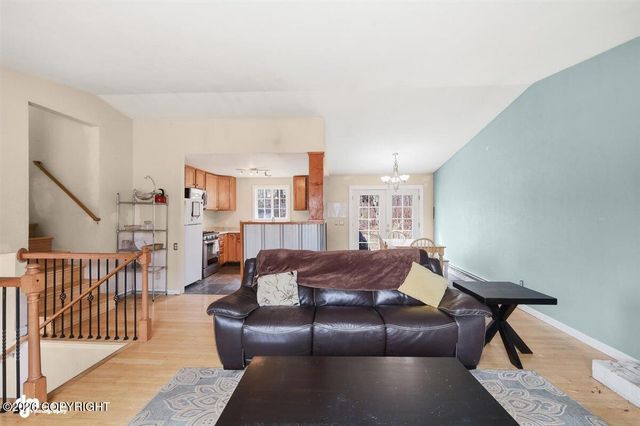 951 N Bunker Hill Street, Wasilla, AK 99654