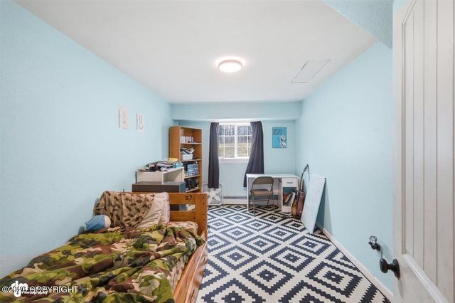 951 N Bunker Hill Street, Wasilla, AK 99654
