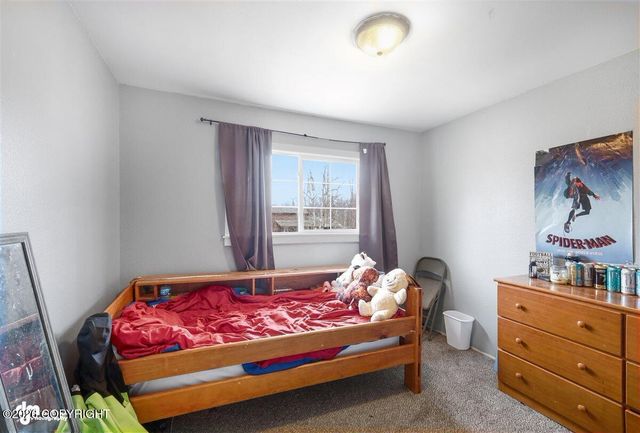 951 N Bunker Hill Street, Wasilla, AK 99654