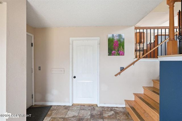 951 N Bunker Hill Street, Wasilla, AK 99654