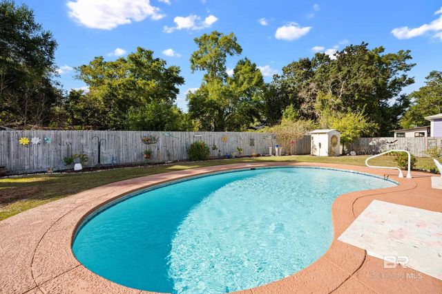 5217 Green Tree Road, Orange Beach, AL 36561