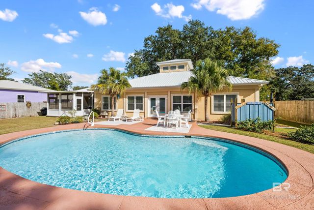 5217 Green Tree Road, Orange Beach, AL 36561