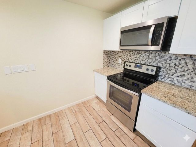 8130 Panay Drive, Houston, TX 77033