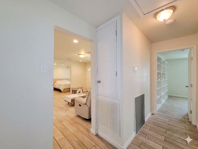 8130 Panay Drive, Houston, TX 77033