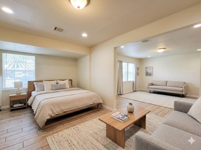 8130 Panay Drive, Houston, TX 77033