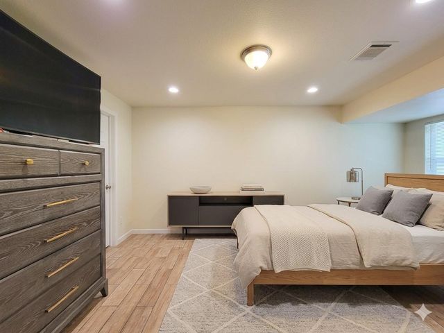 8130 Panay Drive, Houston, TX 77033