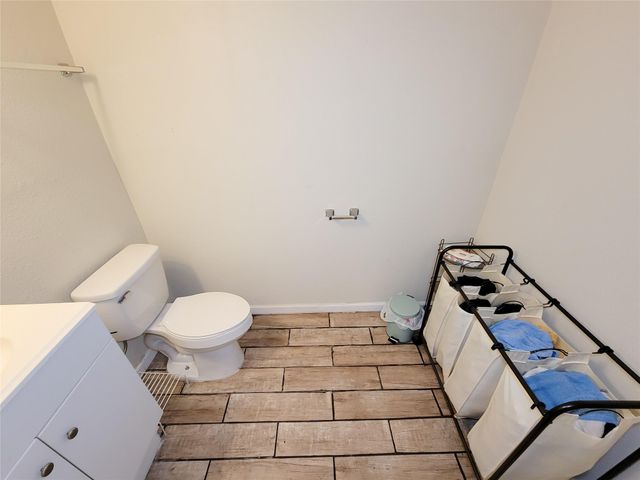 8130 Panay Drive, Houston, TX 77033