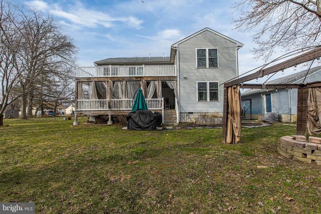 520 BETHEL AVE, Upper Chichester, PA 19014