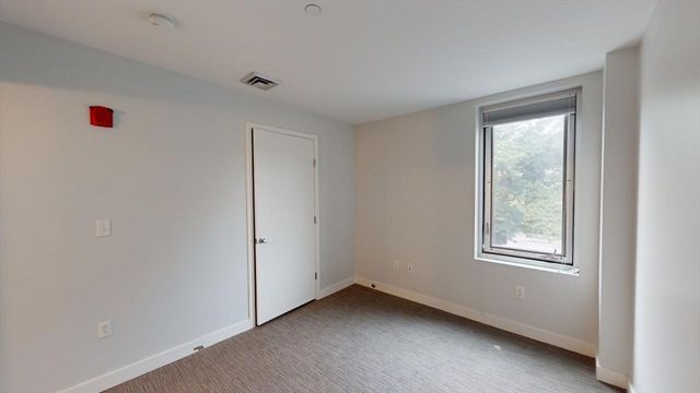 15 Richdale 219, Cambridge, MA 02140
