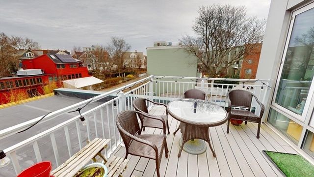 15 Richdale 219, Cambridge, MA 02140