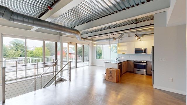 15 Richdale 219, Cambridge, MA 02140