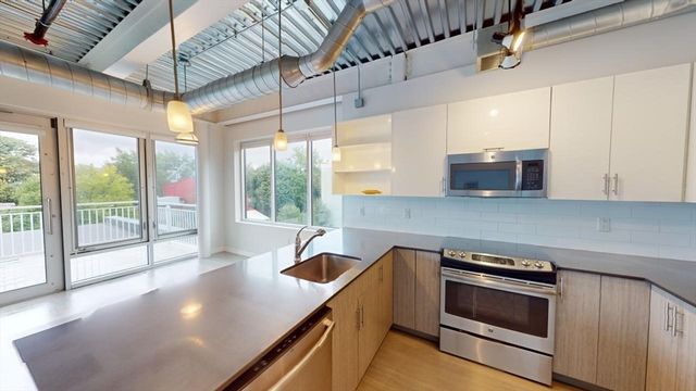 15 Richdale 219, Cambridge, MA 02140