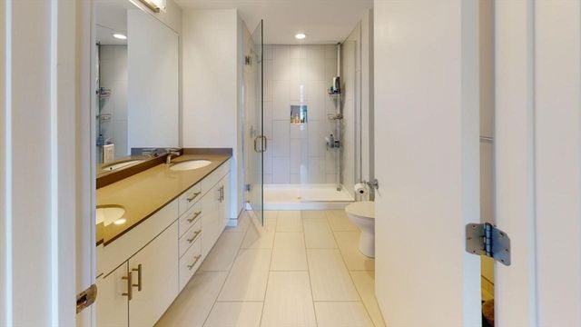 15 Richdale 219, Cambridge, MA 02140