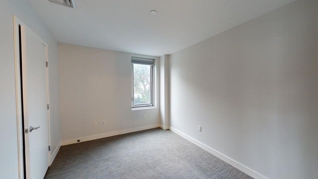 15 Richdale 219, Cambridge, MA 02140