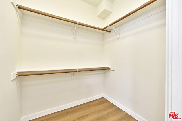 2864 Sunset Place 203, Los Angeles, CA 90005